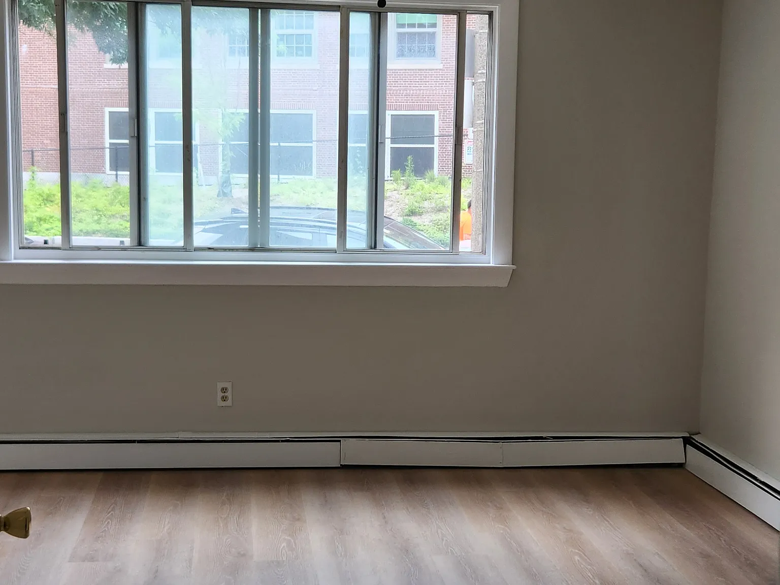 1 bed, 9999 sqft, $2,380 — Photo 2