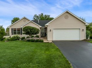 5410 Hawkeye Trl, Machesney Park, IL