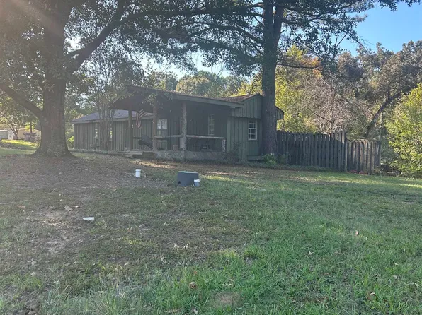 3630 Raleigh Lagrange Dr, Rossville, TN 38066