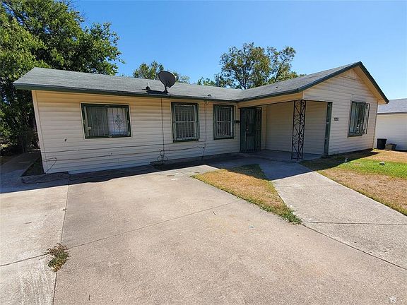 3rd image of 12252 Oberlin Dr
