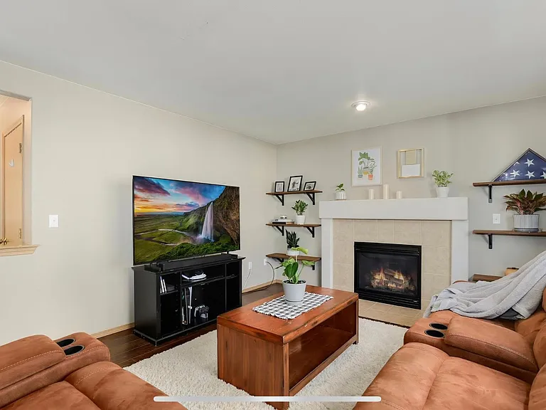 1115 181st Street Ct E — Photo 4