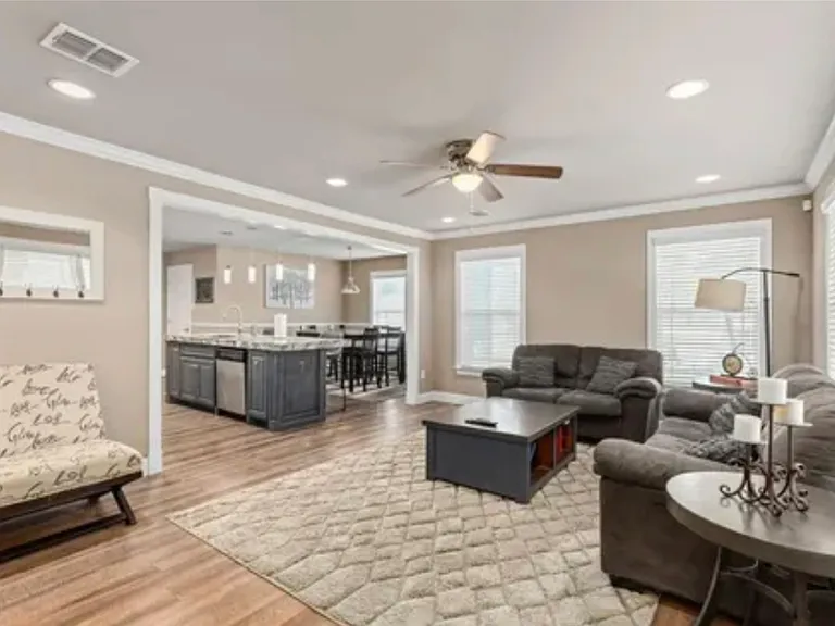 730 S Mesquite Ave — Photo 5