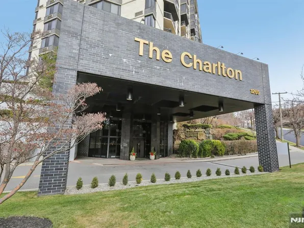 1265 15th St APT 10G, Fort Lee, NJ 07024