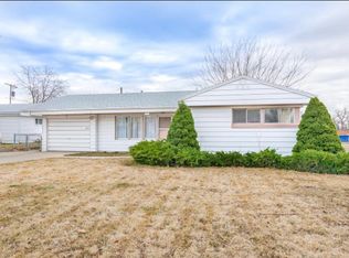 492 E Daley Ave, Layton, UT 84041