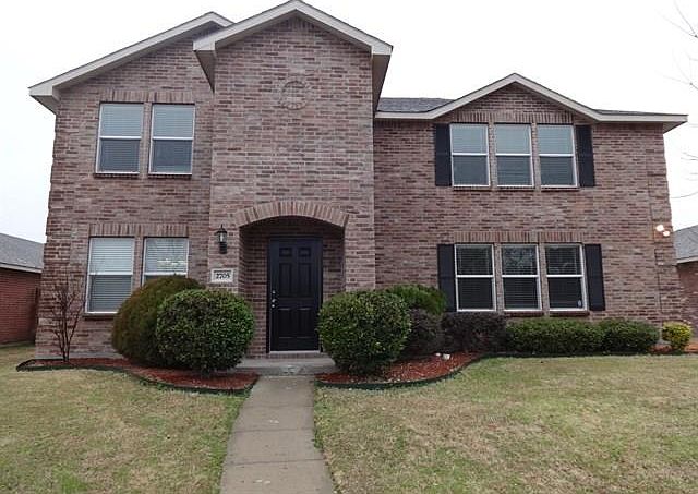 1st image of 2705 Lake Terrace Dr