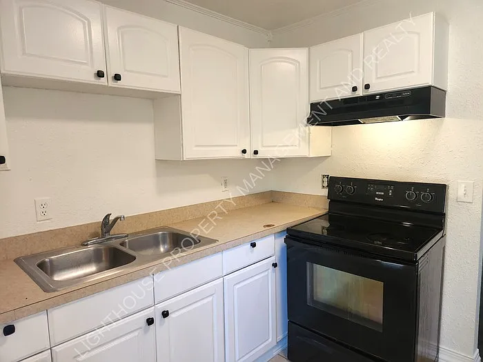 6532 Buffalo Ave — Photo 15