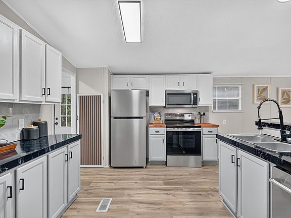 3rd image of 20579 County Road 331