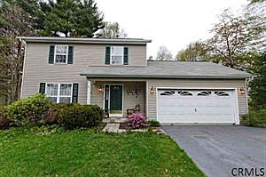 1st image of 22 Larkspur Dr