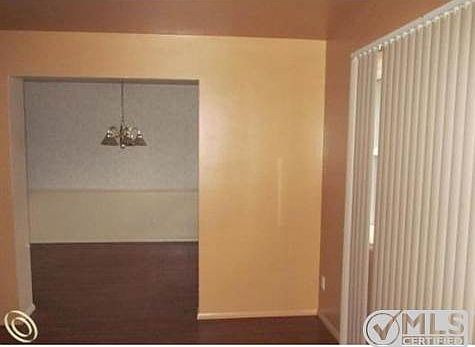 7192360753 Dining.jpg