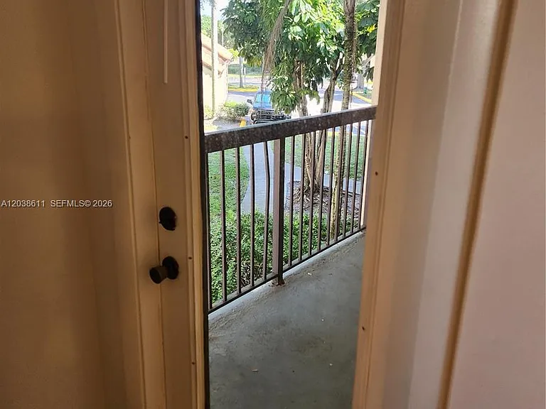 4401 W McNab Rd #16 — Photo 3