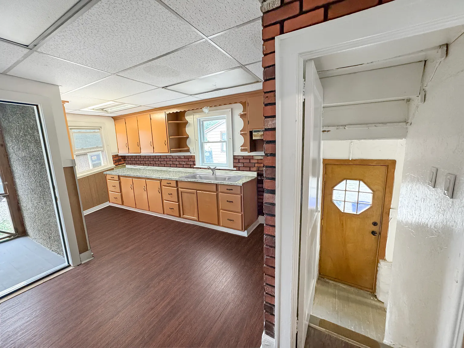 3 bed, 1462 sqft, $1,800 — Photo 4