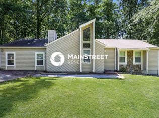 6049 Radford Dr, Riverdale, GA 30296