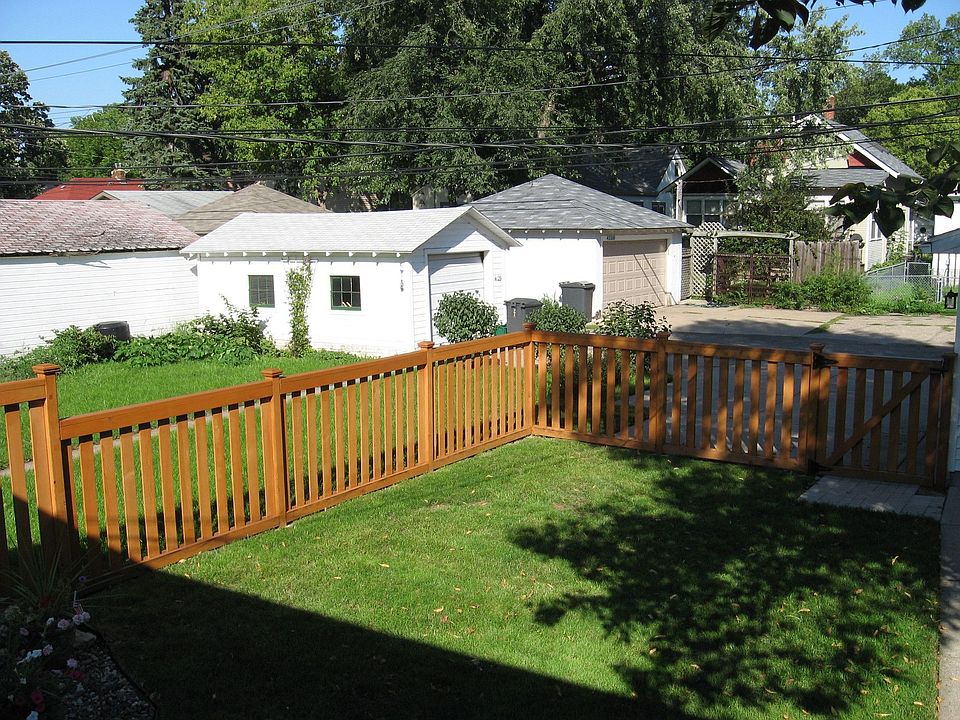 2nd image of 4133 45th Ave S