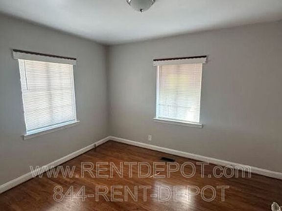 5th image of 1803 N Heidelbach Ave #U