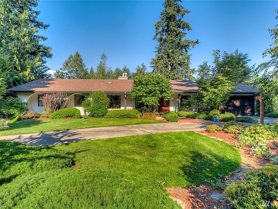 You won't find a more serene and well-loved property like this!