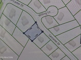 728 Lancaster Dr, Signal Mountain, TN 37377