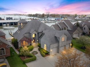 32490 N River Rd, Harrison Township, MI 48045