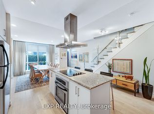116 George St #N109, Toronto, ON M5A3S2
