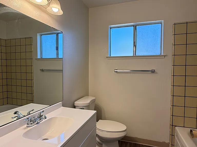 1632 Dennis Ave — Photo 10