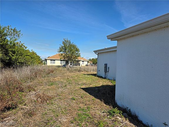 4th image of 3030 39th St SW