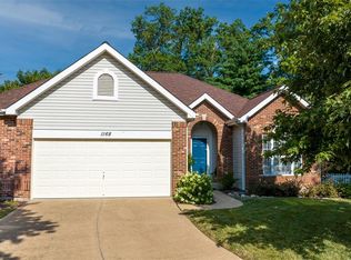 1168 Oak Knoll Manor Ct, Saint Louis, MO