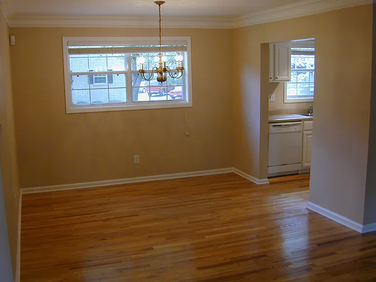 311 Peachtree Hills Ave NE #1A — Photo 2
