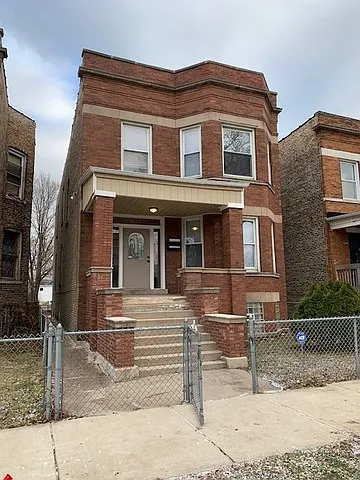7423 S Ingleside Ave photo 1
