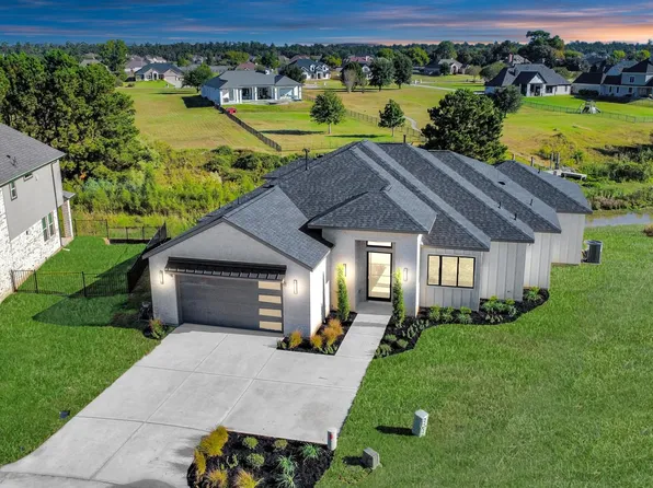 299 Peninsula Point Dr, Montgomery, TX 77356