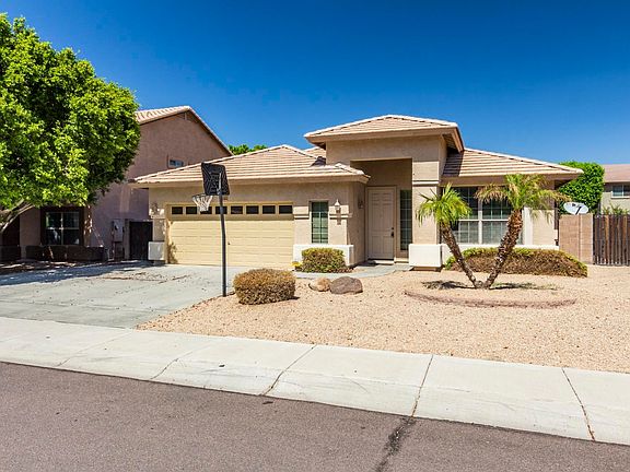2nd image of 9044 W Tonopah Dr