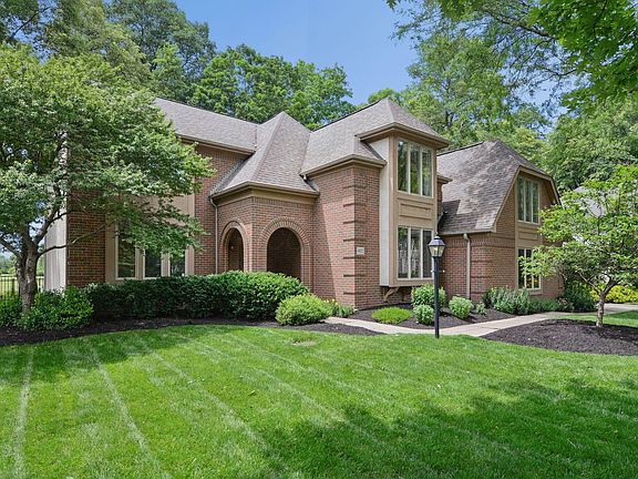 2nd image of 4821 Canterwood Ct