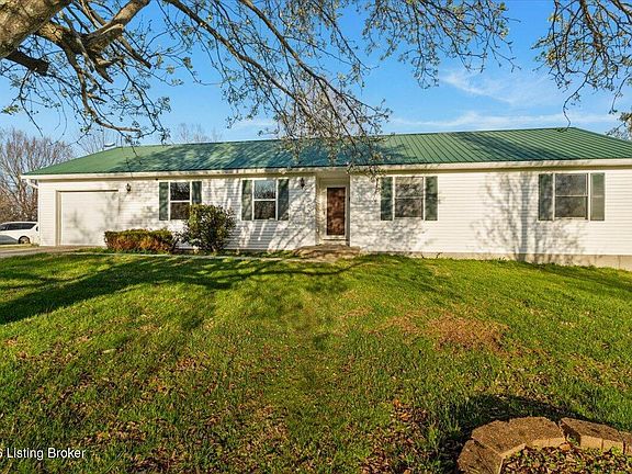 3rd image of 1336 Tracy Rd