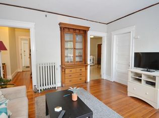 8 Brastow Ave APT 2L, Somerville, MA 02143