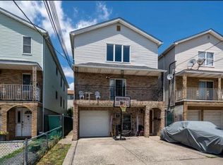 97 Oak St #3, Bayonne, NJ 07002