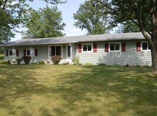 915 Rewill Dr, Fort Wayne, IN 46804