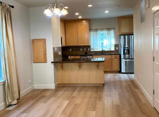 106 Creekside Village Dr, Los Gatos, CA 95032