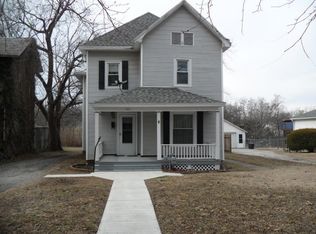 523 N Highland Ave, Chanute, KS 66720