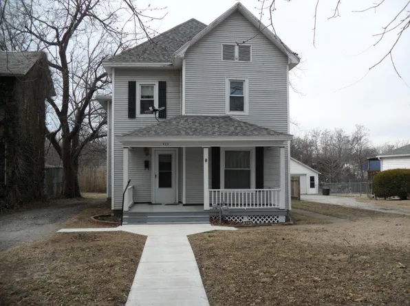 523 N Highland Ave, Chanute, KS 66720