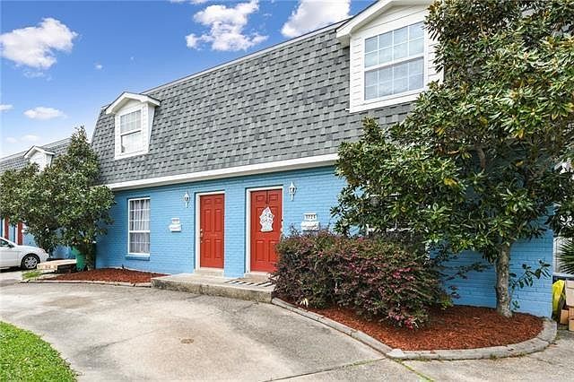 1st image of 3725 Lilac Ln