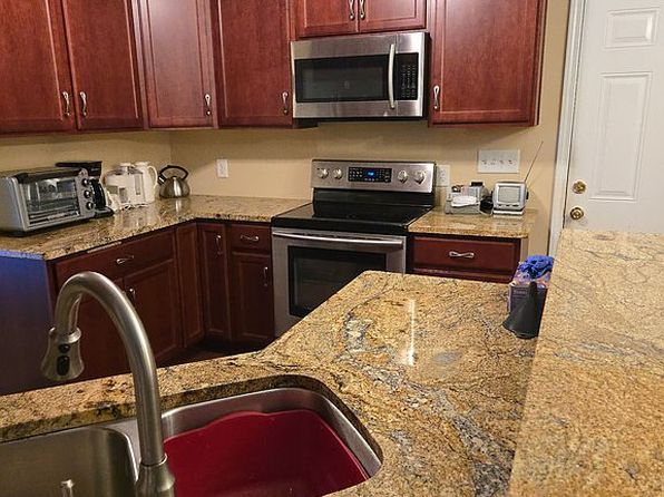 2451 Broad River Pl, Ellenwood, GA 30294