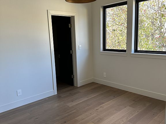 4th image of 245 Higuera St #200