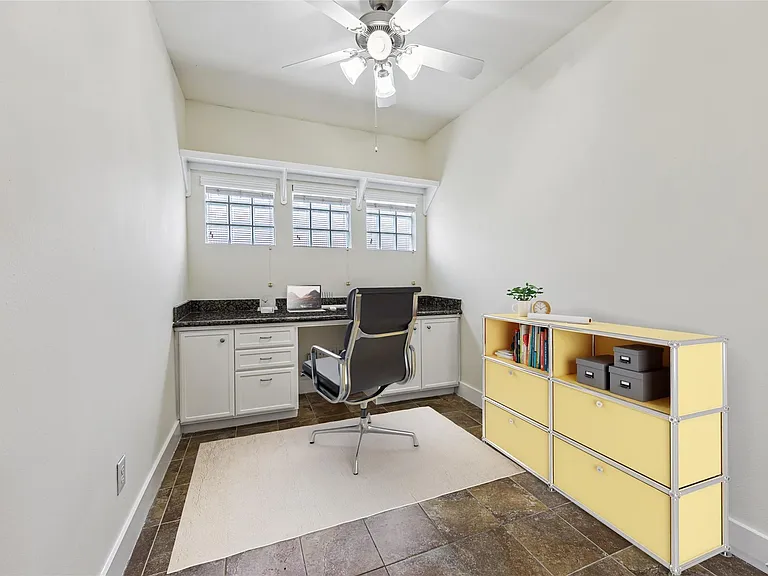 9829 Riddlelink Ln — Photo 17