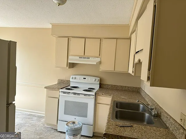 102 W Inman St #4 — Photo 7
