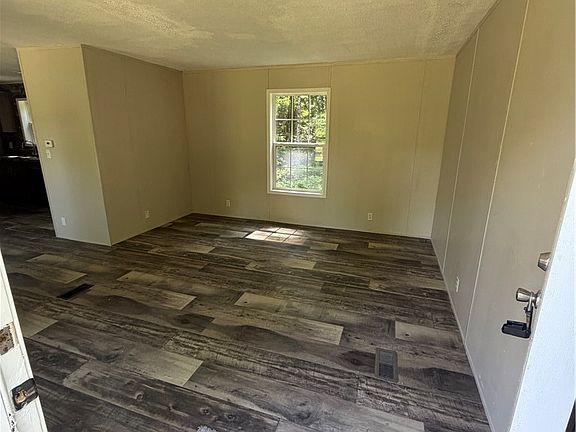2nd image of 40 Cusson Dr