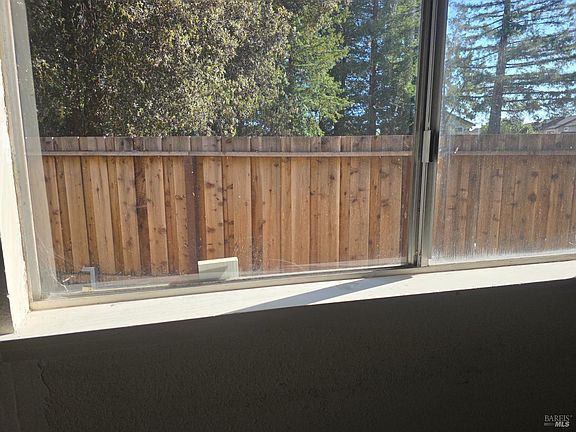 4th image of 6375 SE San Benito Way