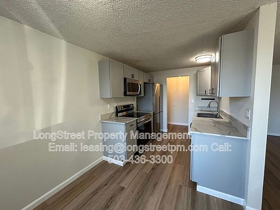 5th image of 412 Pearl St APT 4