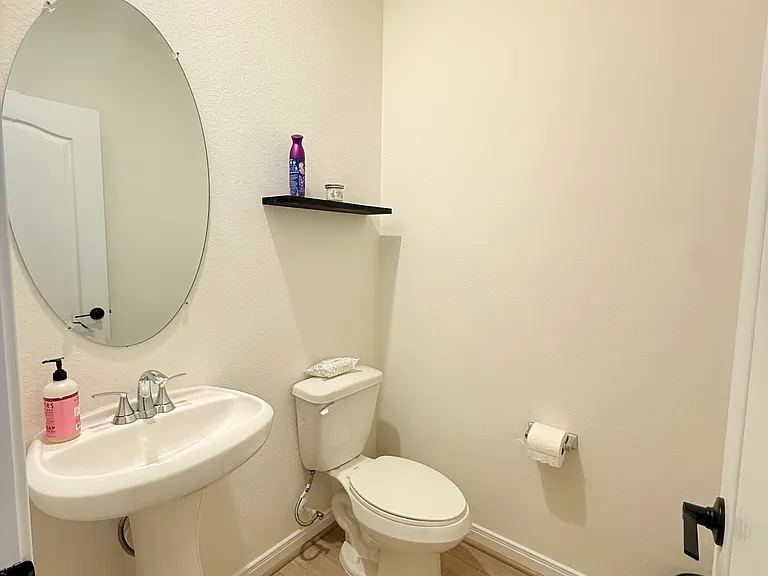 15707 Winter Heights Dr — Photo 20