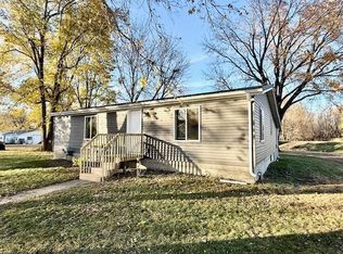 209 Coon St E, Redwood Falls, MN 56283