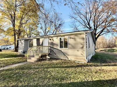 209 Coon St E, Redwood Falls, MN, 56283