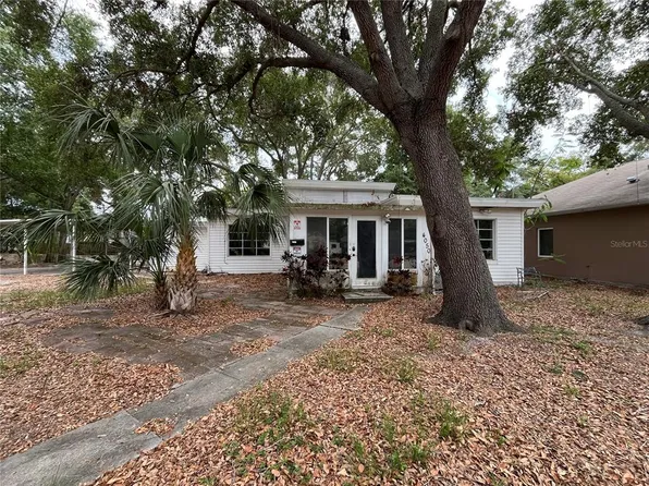 4050 Iris St N, Saint Petersburg, FL 33703