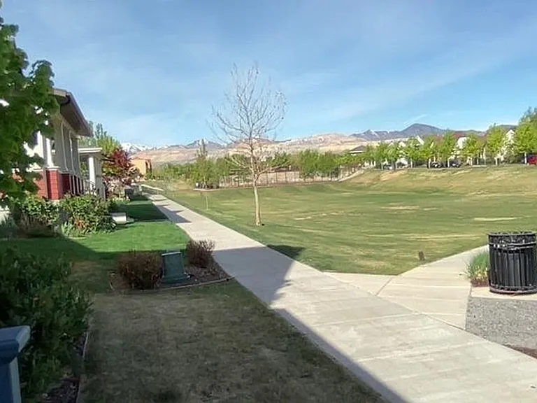 10741 S Weiss Dr — Photo 48